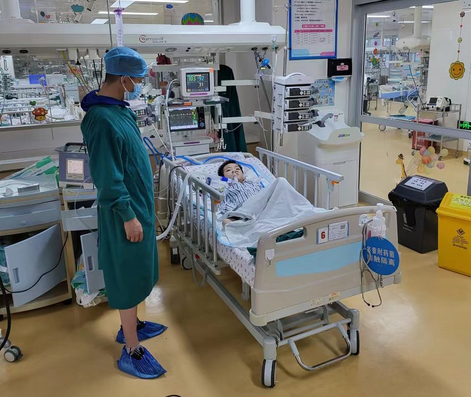 毕节跨省救护车出租公司